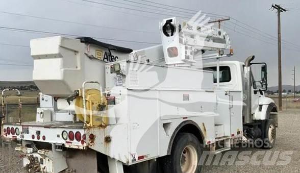 Altec TA50 车载式高空作业车