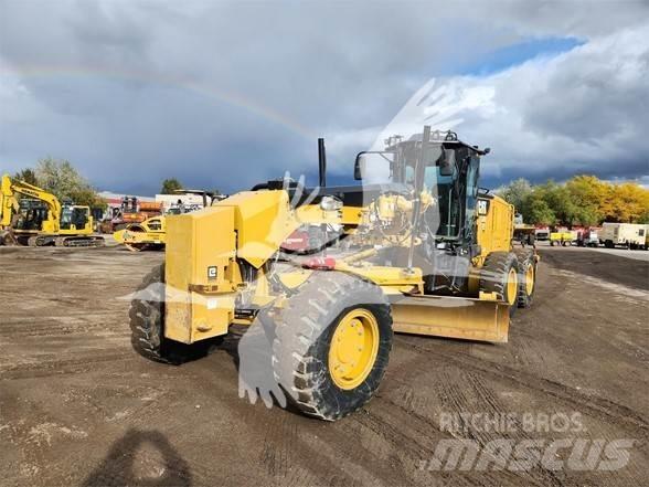 CAT 12M3 AWD 平地机/推土机