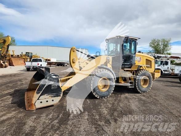 CAT 930M 轮式装载机