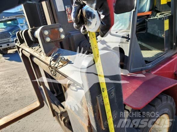 Clark C75L 柴油叉车