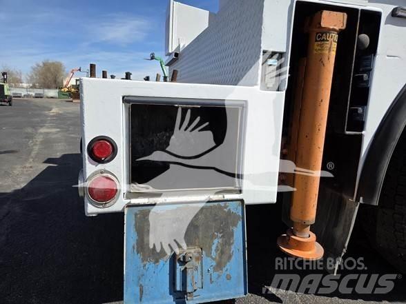 Peterbilt 337 建筑机械-其他