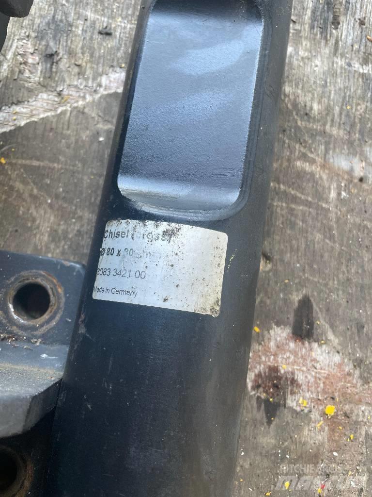 Atlas Copco SB 300 破碎锤