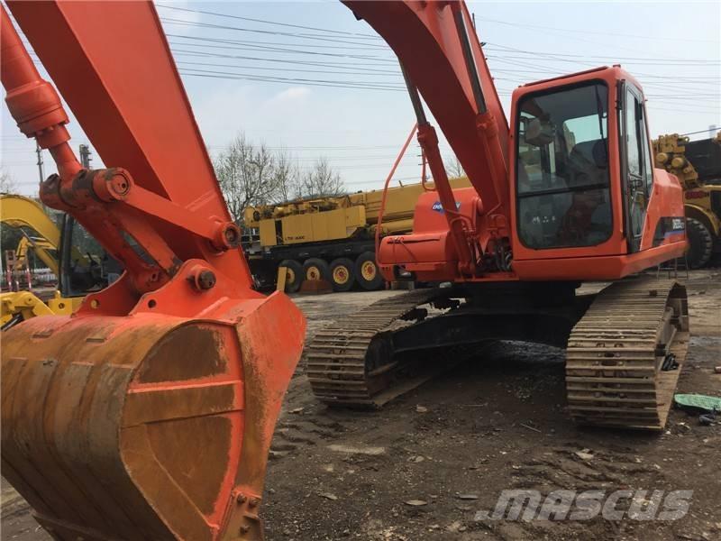 Doosan dh220lc-7 履带挖掘机