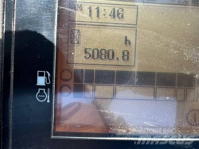 Yanmar Vio 80 中型挖掘机