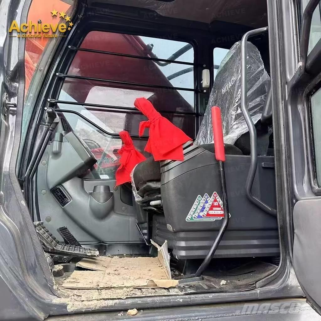 Hitachi XZ3503G 履带挖掘机