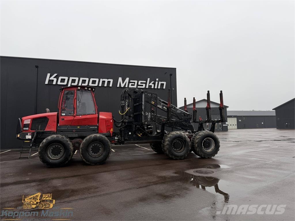 Komatsu 895 集运机