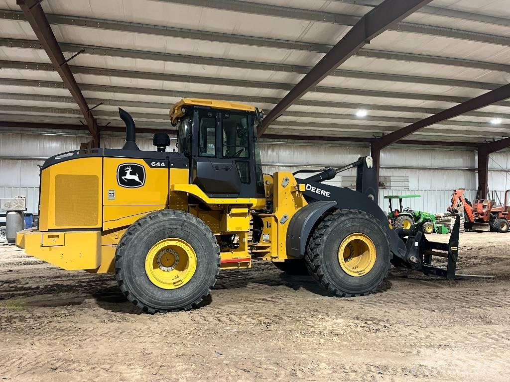John Deere 644P 轮式装载机