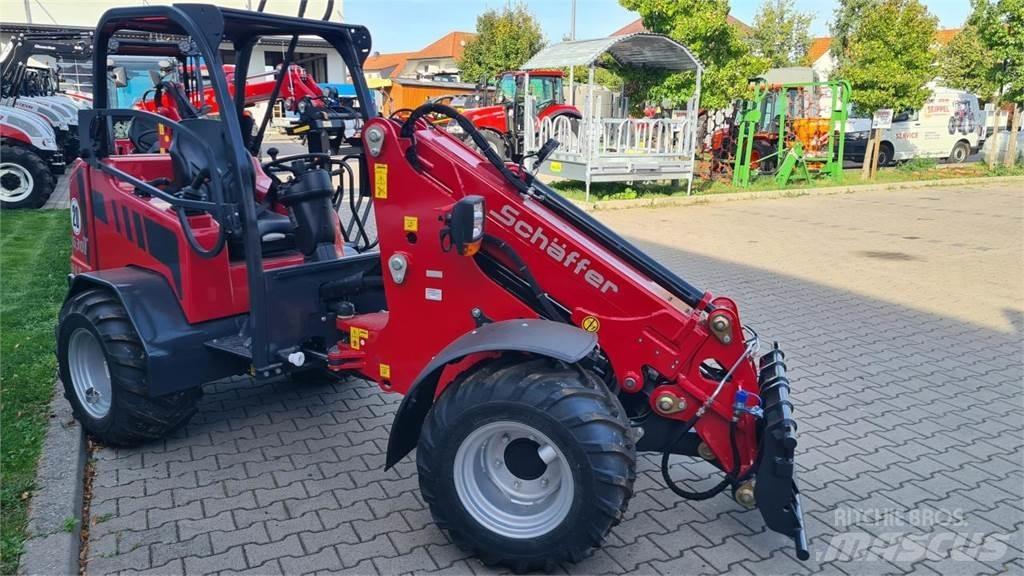 Schäffer 2630T SLT 小型装载机