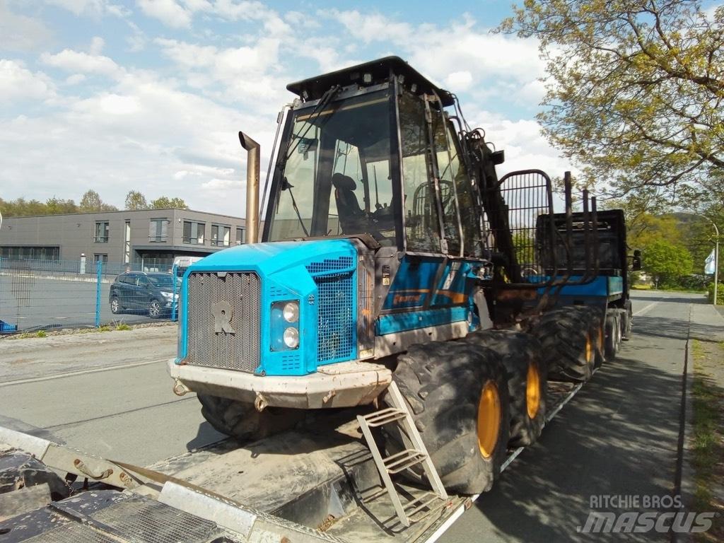Rottne F10B 集运机
