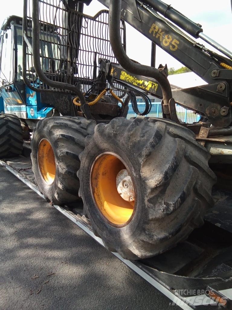 Rottne F10B 集运机