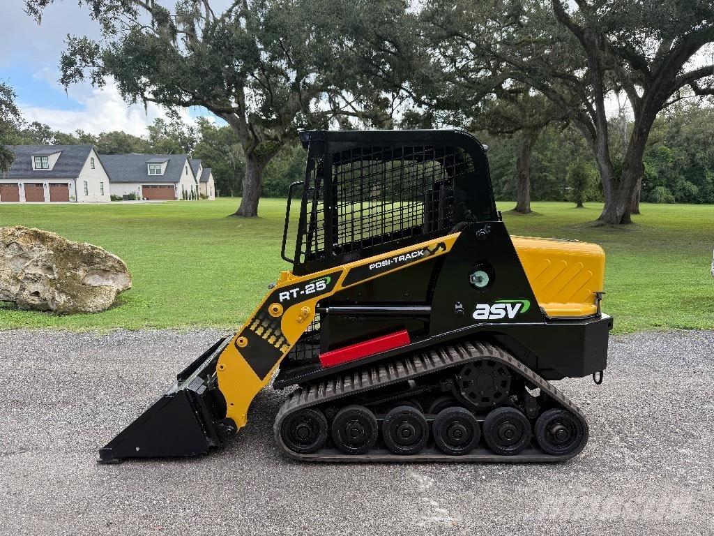 ASV RT 25 滑移装载机