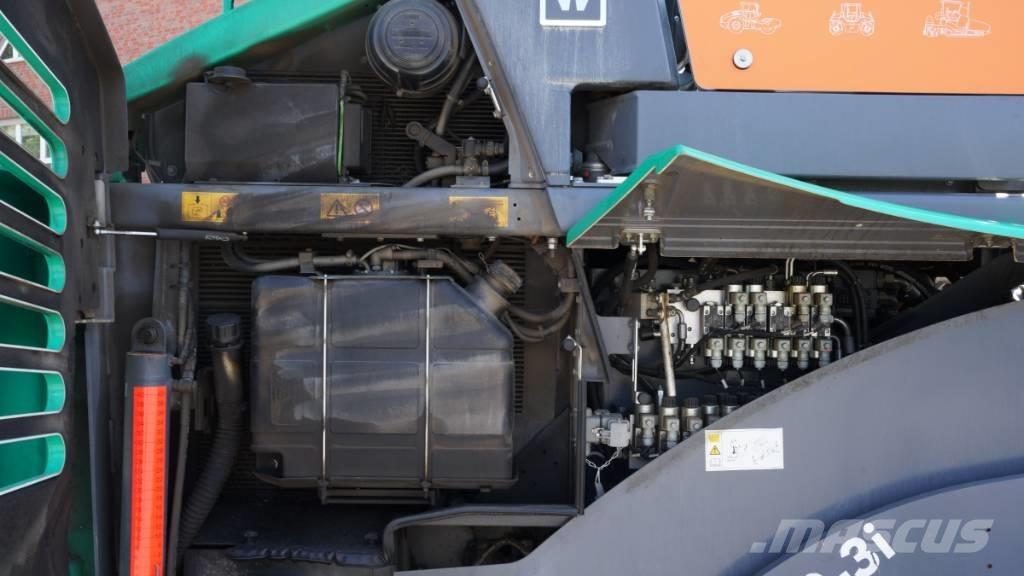 Vögele SUPER 1800-3I 沥青摊铺机