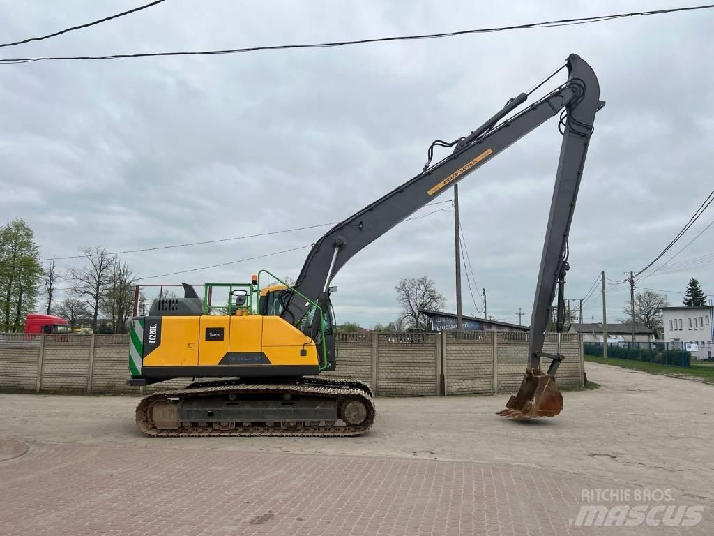 Volvo EC220EL LONG 履带挖掘机