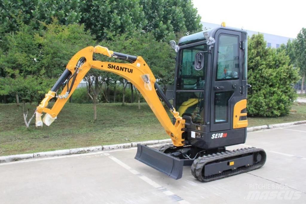 Shantui SE18SR 小型挖掘机