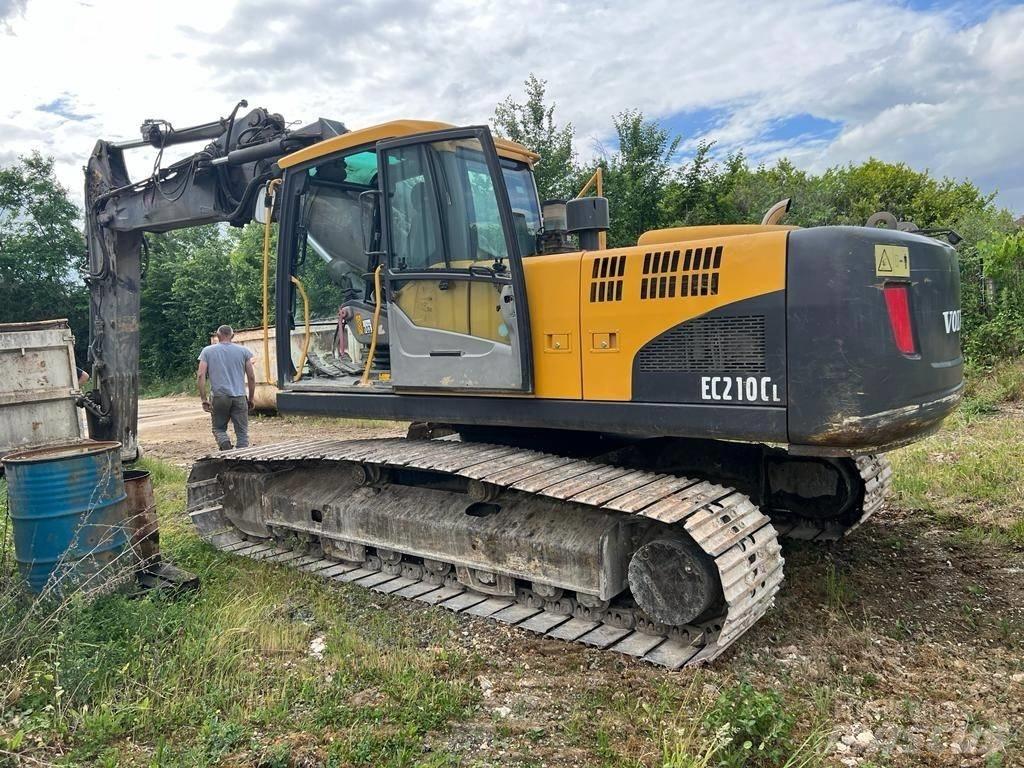 Volvo EC 210 C L 履带挖掘机