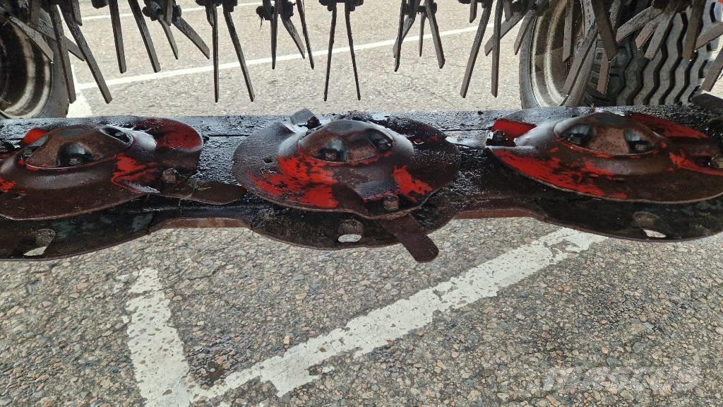 Kverneland 4332LT 割草机