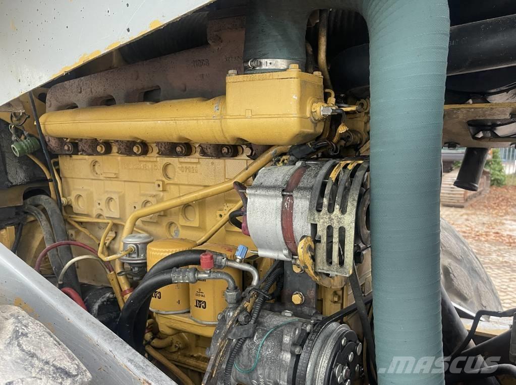 CAT CS 663 E 单轮压路机