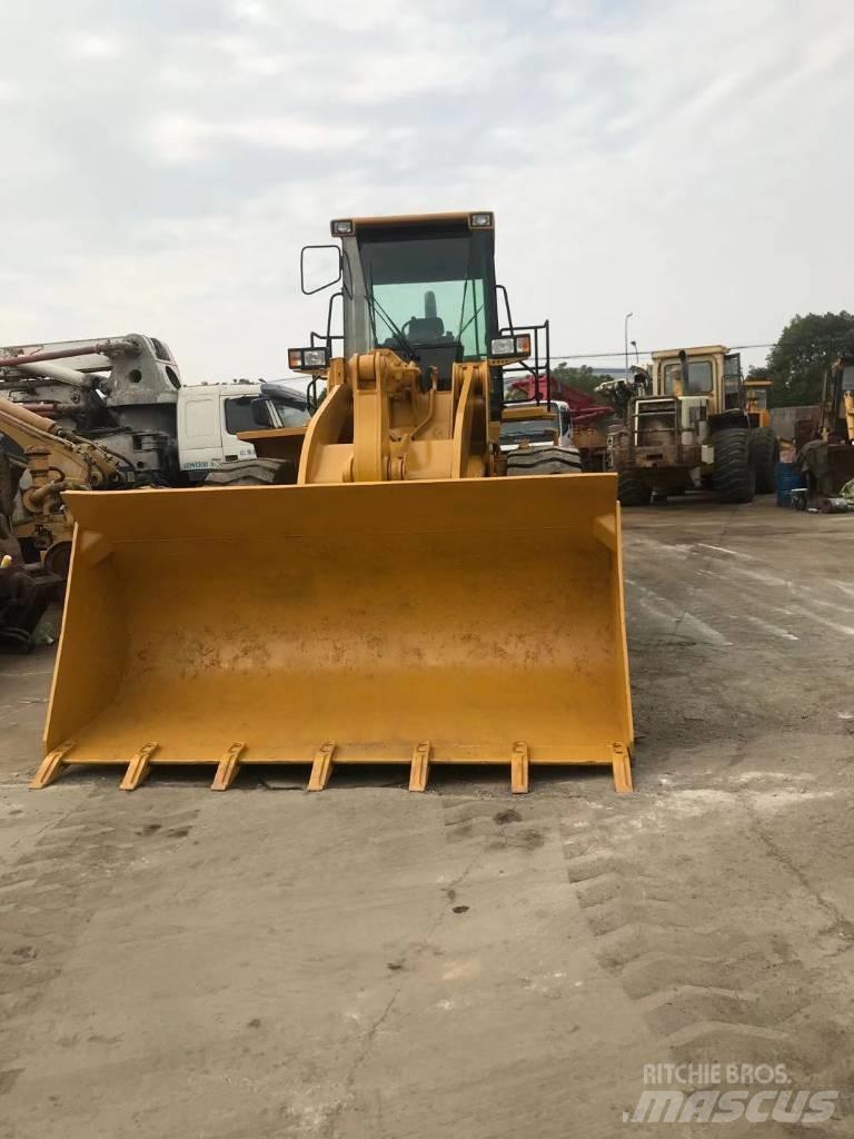CAT 966H 轮式装载机