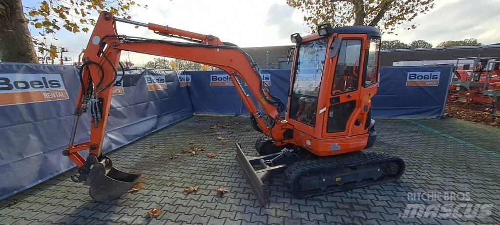 Kubota U35-3A3 小型挖掘机