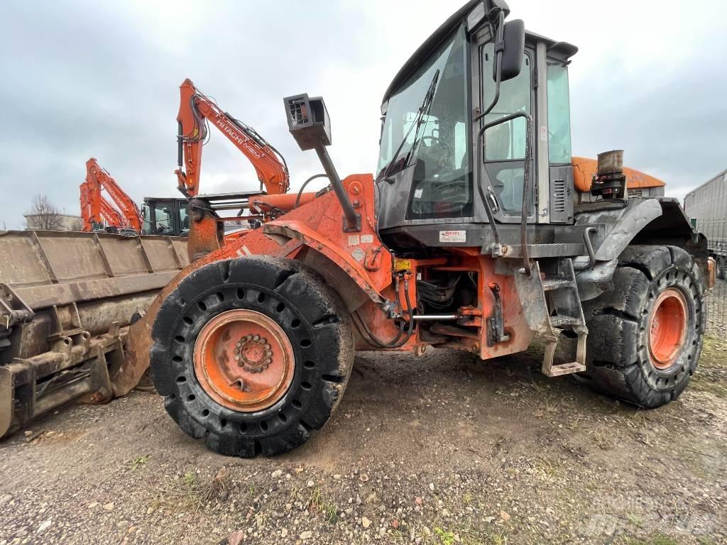 Hitachi ZW 180-5 轮式装载机