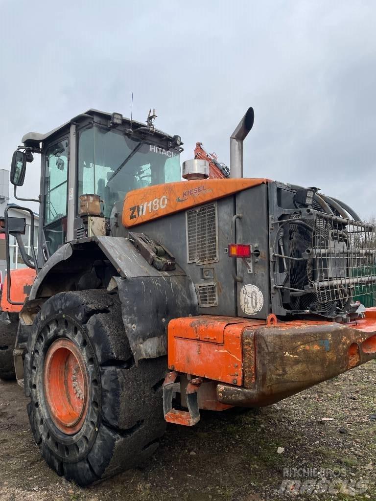Hitachi ZW 180-5 轮式装载机