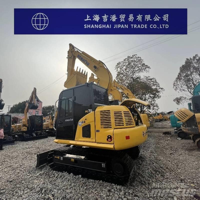 Komatsu PC 70 小型挖掘机