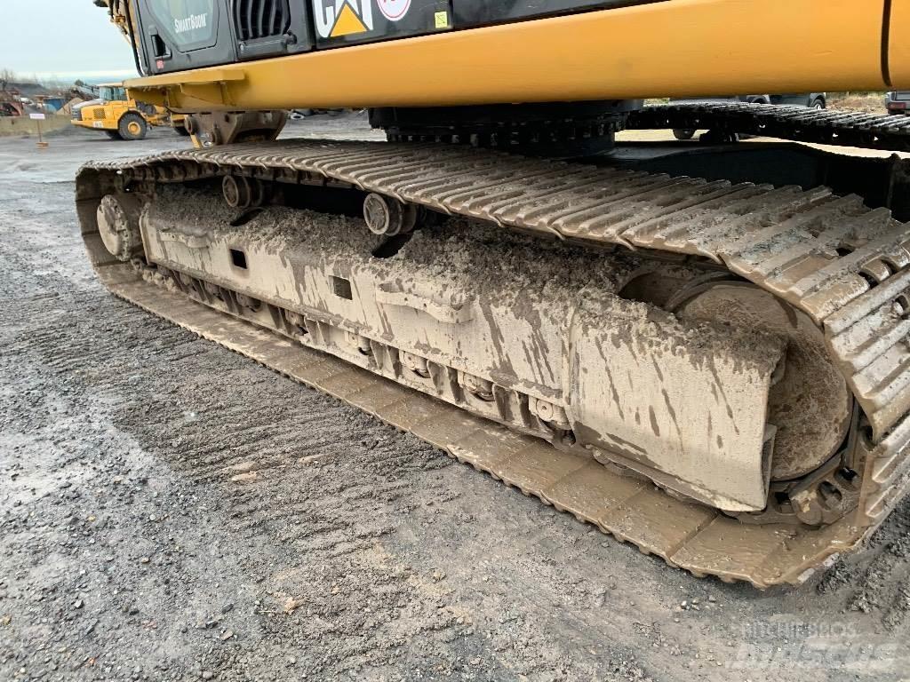 CAT 329 D 履带挖掘机