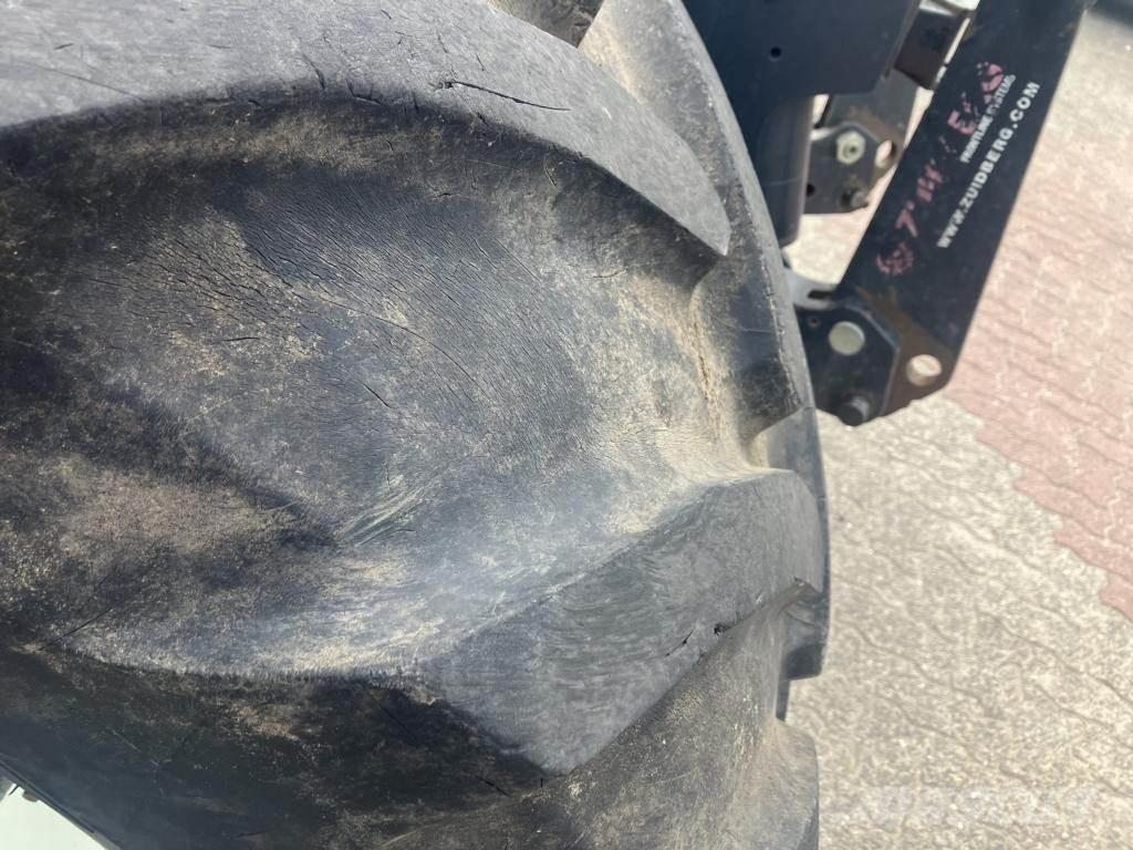 New Holland T6080 拖拉机/农用车