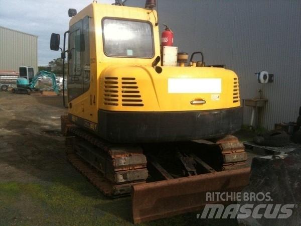 Hyundai R80-7 中型挖掘机