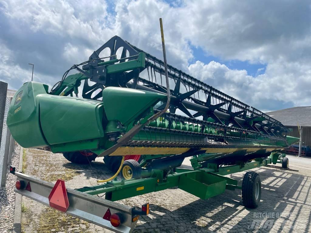 John Deere S 690 i 联合收割机