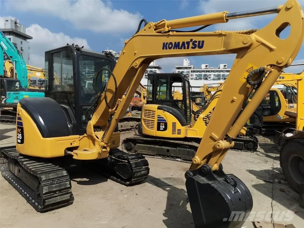 Komatsu PC35 小型挖掘机