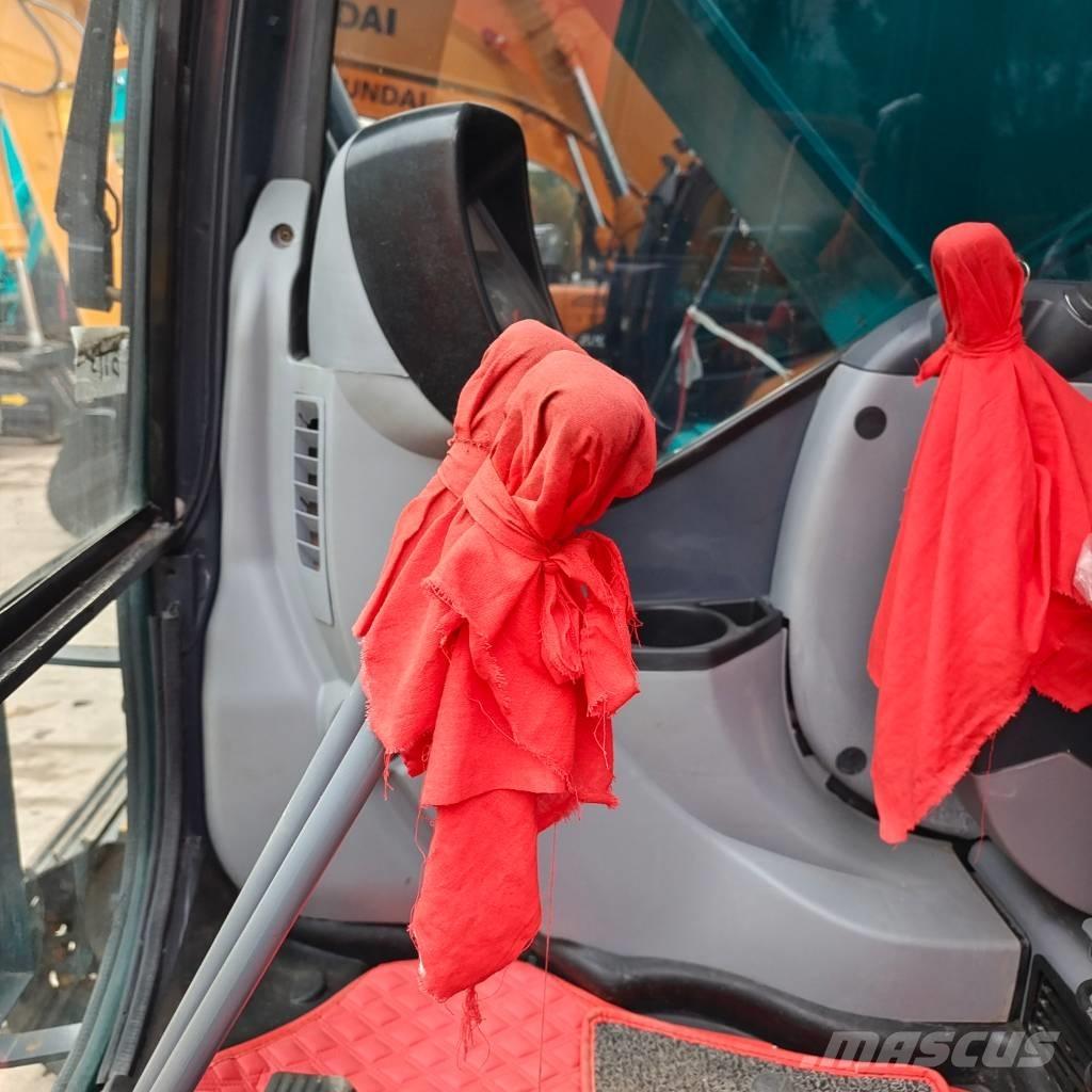 Kobelco SK 200-8 履带挖掘机