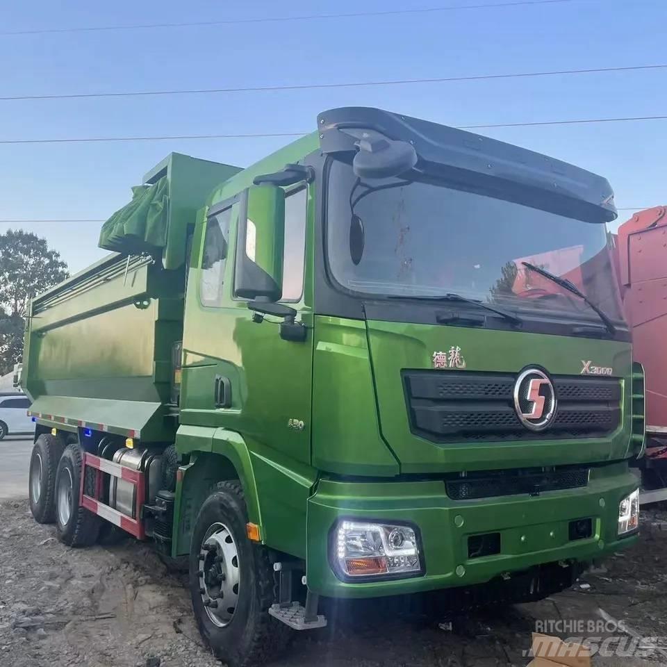 Shacman X3000 6X4 自卸式货车