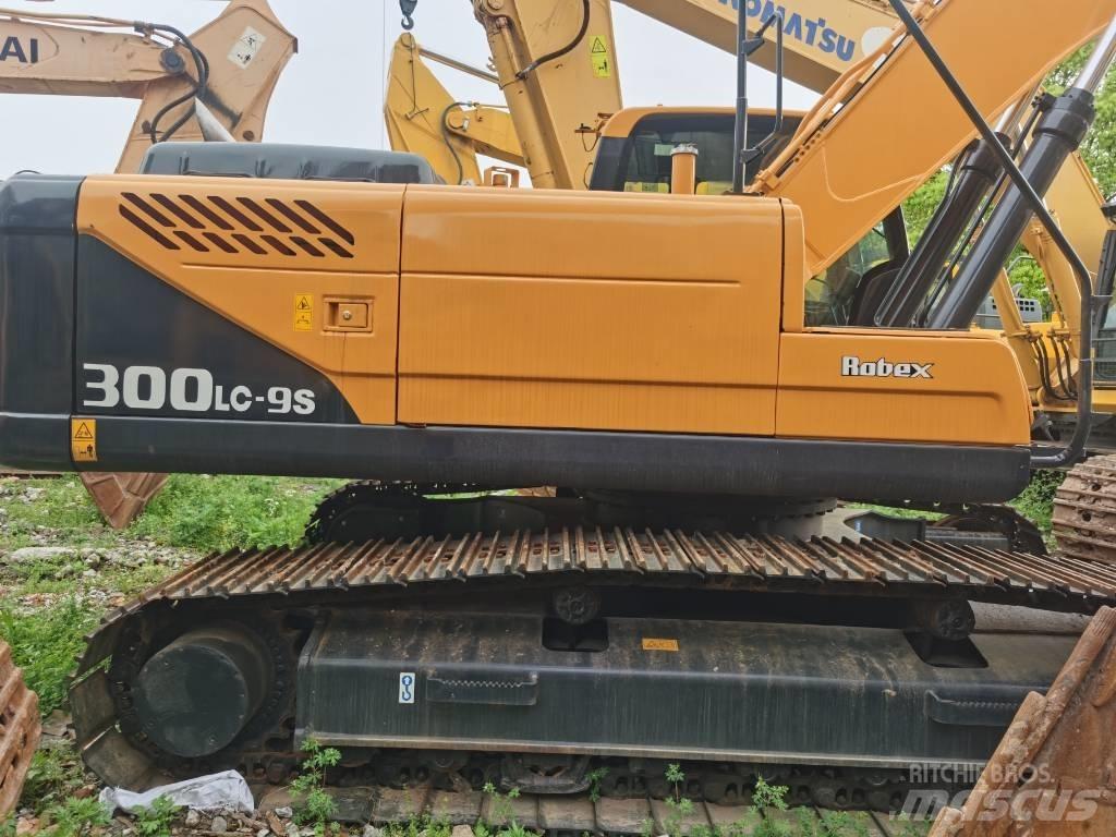 Hyundai R 300LC-9S 履带挖掘机