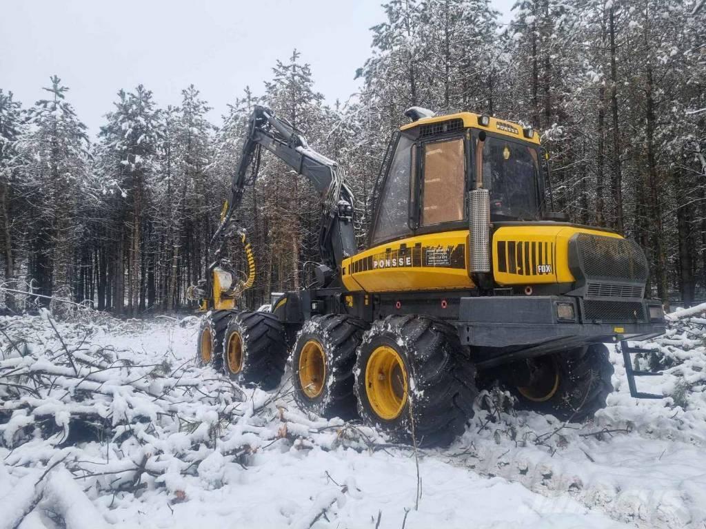 Ponsse Fox 收割机