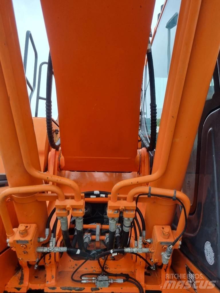 Doosan DX 180 LC-3 履带挖掘机