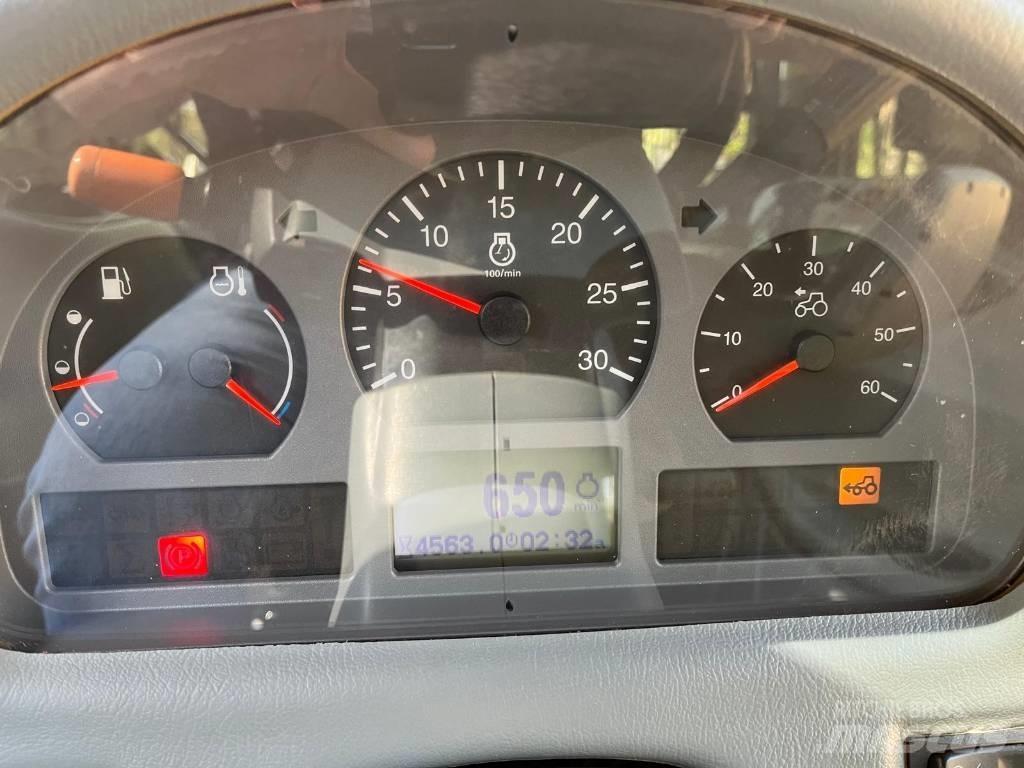 Valtra T183 Vesu 拖拉机/农用车