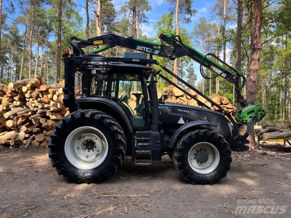 Valtra T183 Vesu 拖拉机/农用车