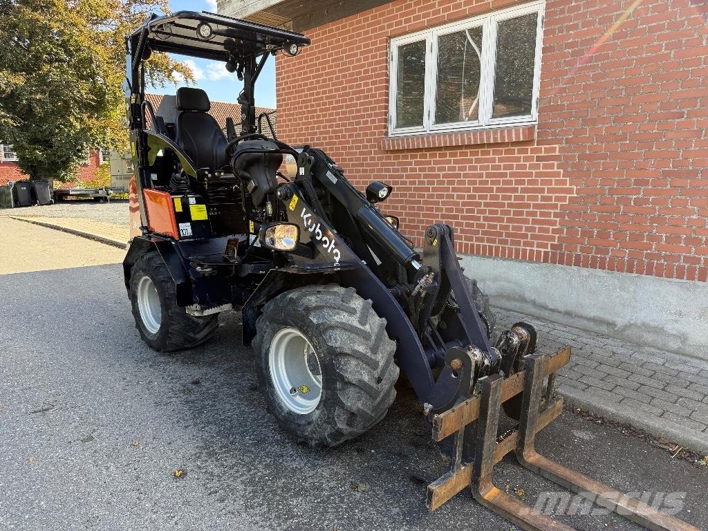 Kubota RT 260-2 小型装载机
