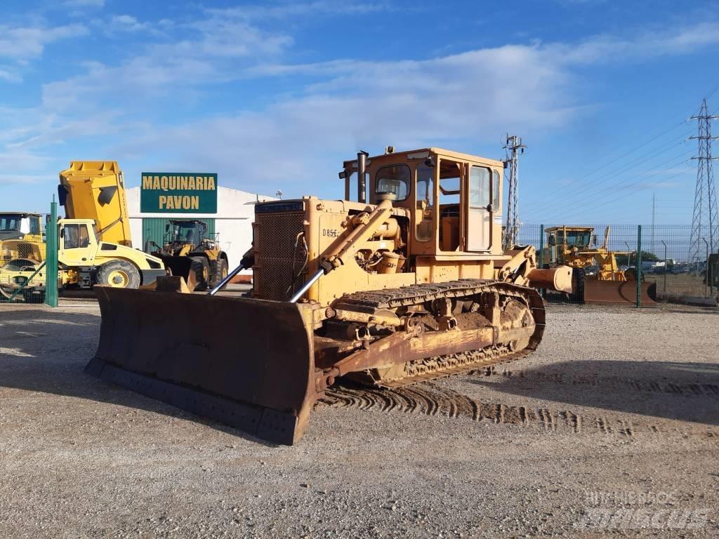Komatsu D 85 E-12 履带式推土机