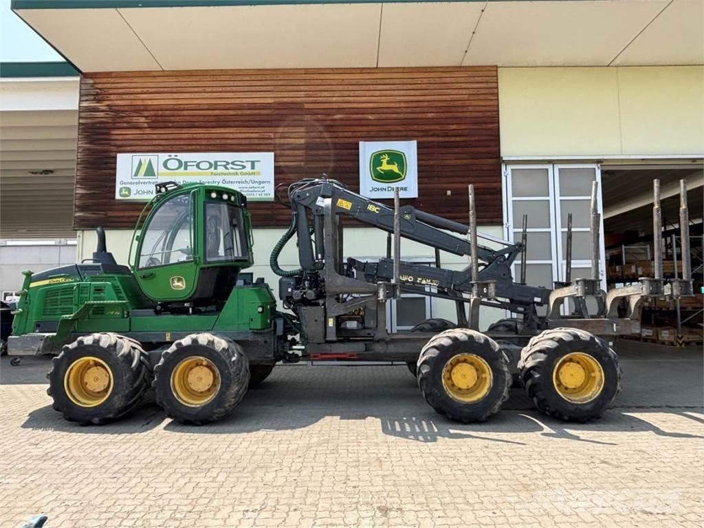 John Deere 1510 G 集运机