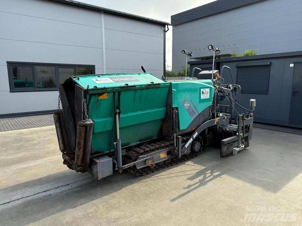 Vögele Super 800 沥青摊铺机