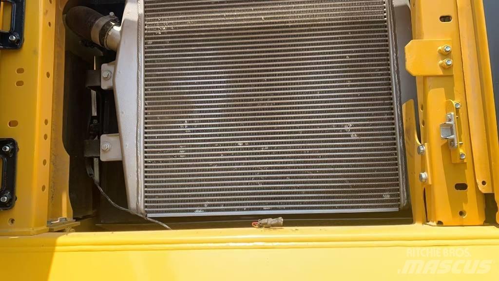 Komatsu PC 450-8 履带挖掘机