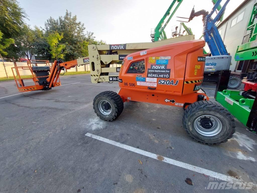 JLG 520 AJ 曲臂高空工作平台