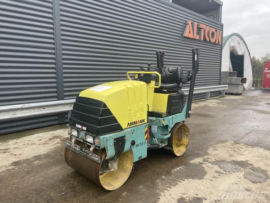 Ammann AV 12-2 双轮压路机
