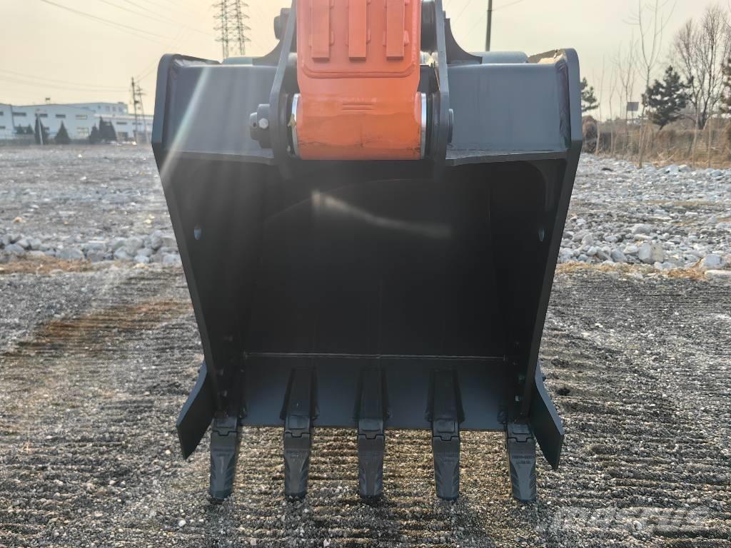 Doosan DX225 履带挖掘机