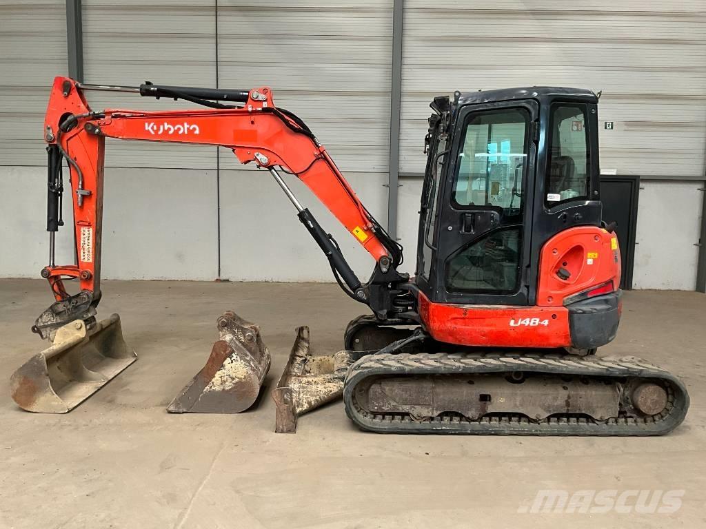 Kubota U 48-4 小型挖掘机