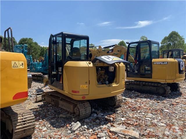 CAT 305.5 E 小型挖掘机