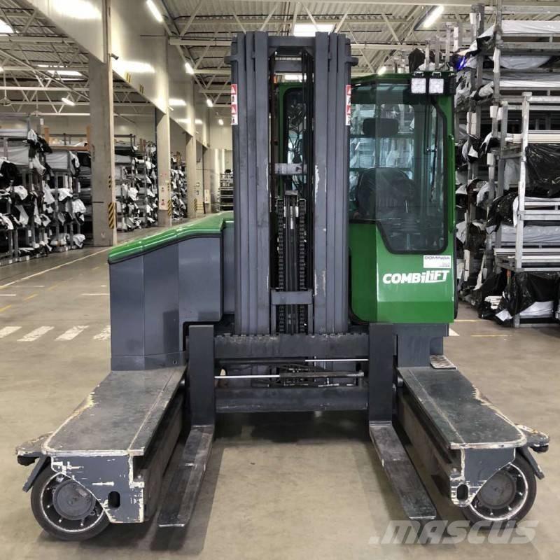 Combilift C 4000 ET 四轮前移式叉车