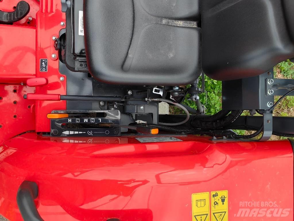 Kubota L1-382 HST 拖拉机/农用车